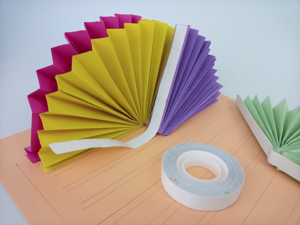 papir lampion összeragasztasa